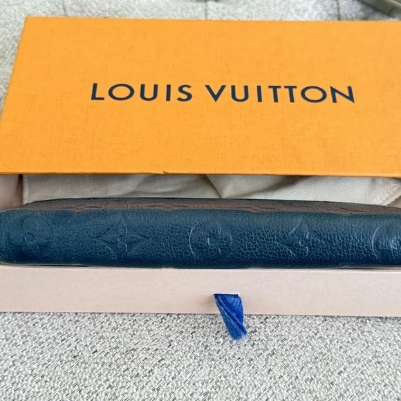 Louis Vuitton Clemence Navy Monogram Zip Wallet - Picture 3 of 7